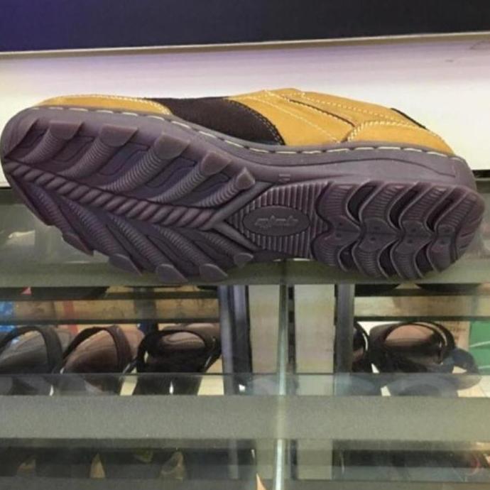 Sepatu Flat Kasual Pria Sepatu Kulit Gats TO 2206 - TAN
