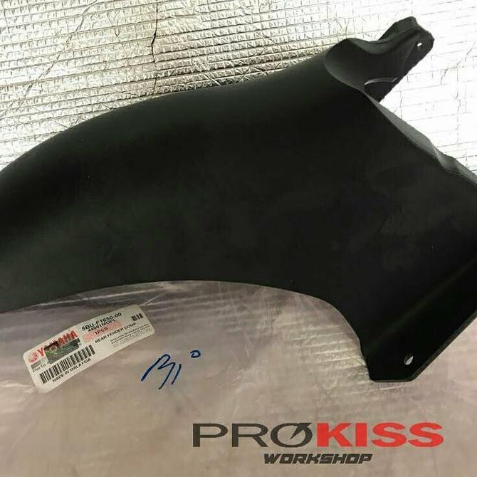 SPAKBOR DALAM ORIGINAL 125Z INNER FENDER ORIGINAL 125Z BEST QUALITY