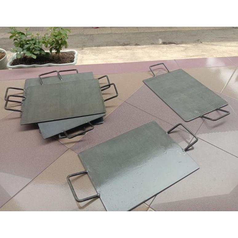 Panggangan/Bakaran/Wajan Roti Bakar Tebal 4Mm Ukuran 50 X 40 Cm