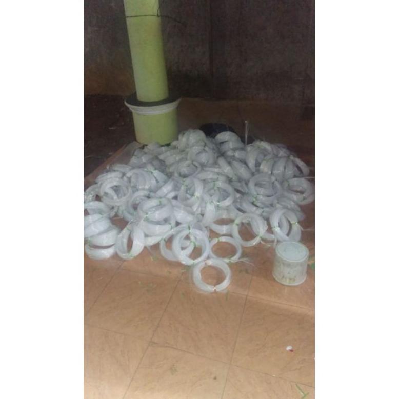 ARKAISGALERI SENAR LAYANGAN KOANG-KOANG 0,30 DAN 0,50WARNA HITAM PANJANG 150-200 METER, SENAR NILON,