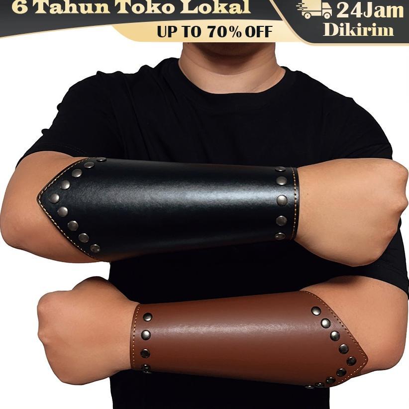 Gelang Tangan Kulit Lebar Gaya Punk / 2 Warna Pelindung Pergelangan Tangan Kulit Lebar Punk Untuk Pr