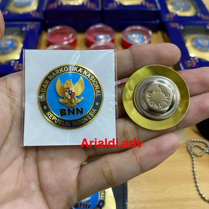 pin BNN kuningan sepuh emas magnet pin bnn kuningan magnet