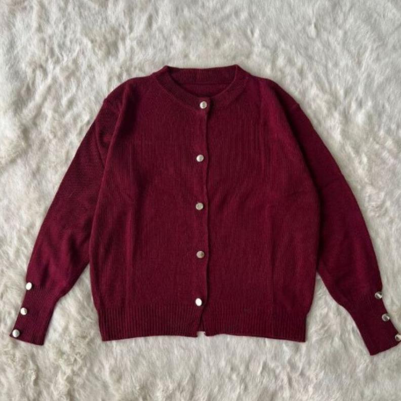 Indira Cardigan Rajut Atasan Wanita
