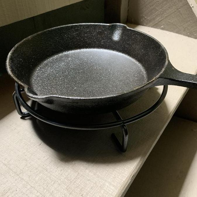 Equip- Tatakan Panci Besi Baja 20 Cm Untuk Panci Cast Iron Dan Universal