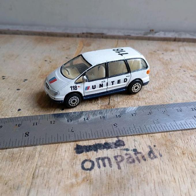 DIECAST REALTOY MOBIL FORD GALAXY CHINA CS99
