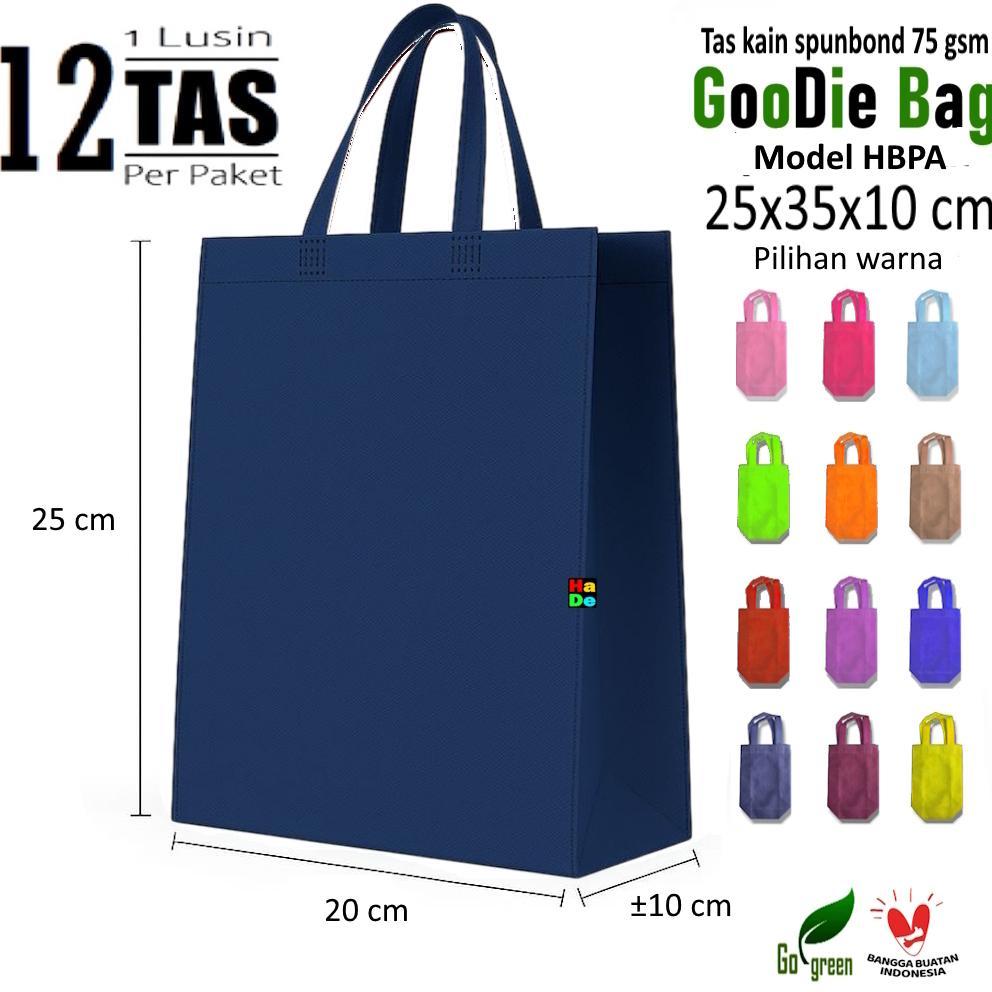 1 Lusin Isi 12 Tas Kain Spunbond Kotak / Handle Box Goodie Bag Polos Ukuran M= 25X30X10 Kantong Bela