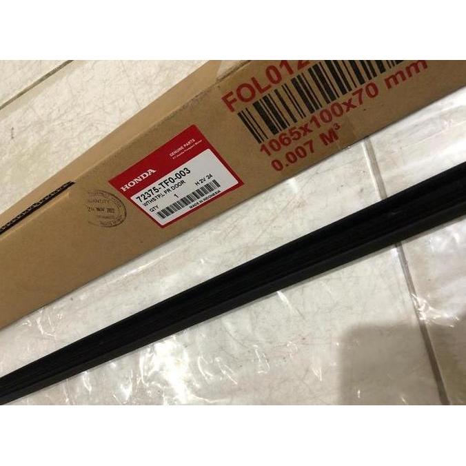 WATERSTRIP Pelipit Kaca Dalam JAZZ GE8 2008-2013 Original