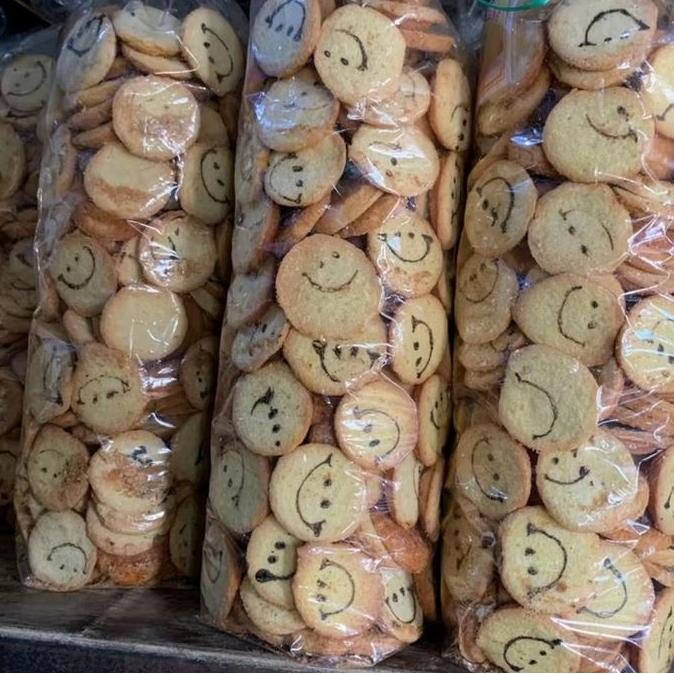 Bolu Smile Bolu Kering 1 kg