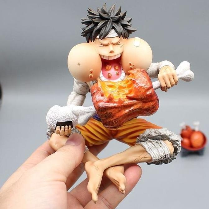 ACTION FIGURE MONKEY D LUFFY DUDUK MAKAN DAGING HT