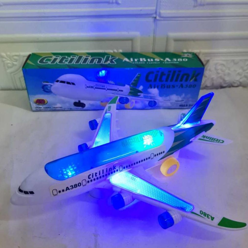 Mainan Pesawat CITILINK Mainan Anak  Jumbo Baterai pesawat terbang lampu