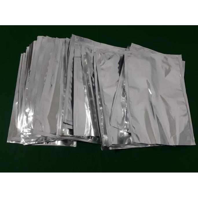 Slag- Kantong Kemasan Aluminium Foil 1 Kg 20X30 Cm Full Foil Alumunium Foil