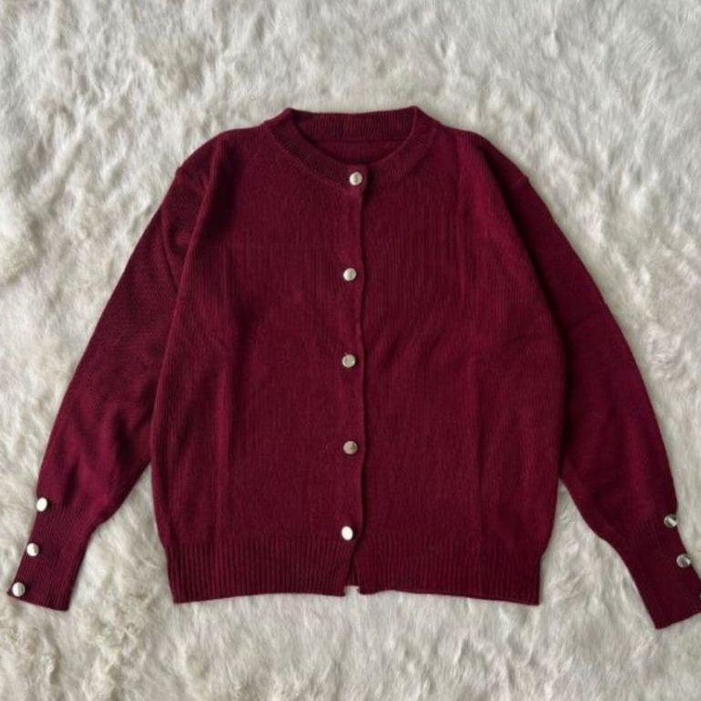 Indira Cardigan Rajut Atasan Wanita