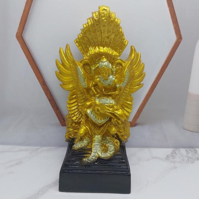 Souvenir elegan murah pajangan patung garuda wisnu kencana GWK Bali