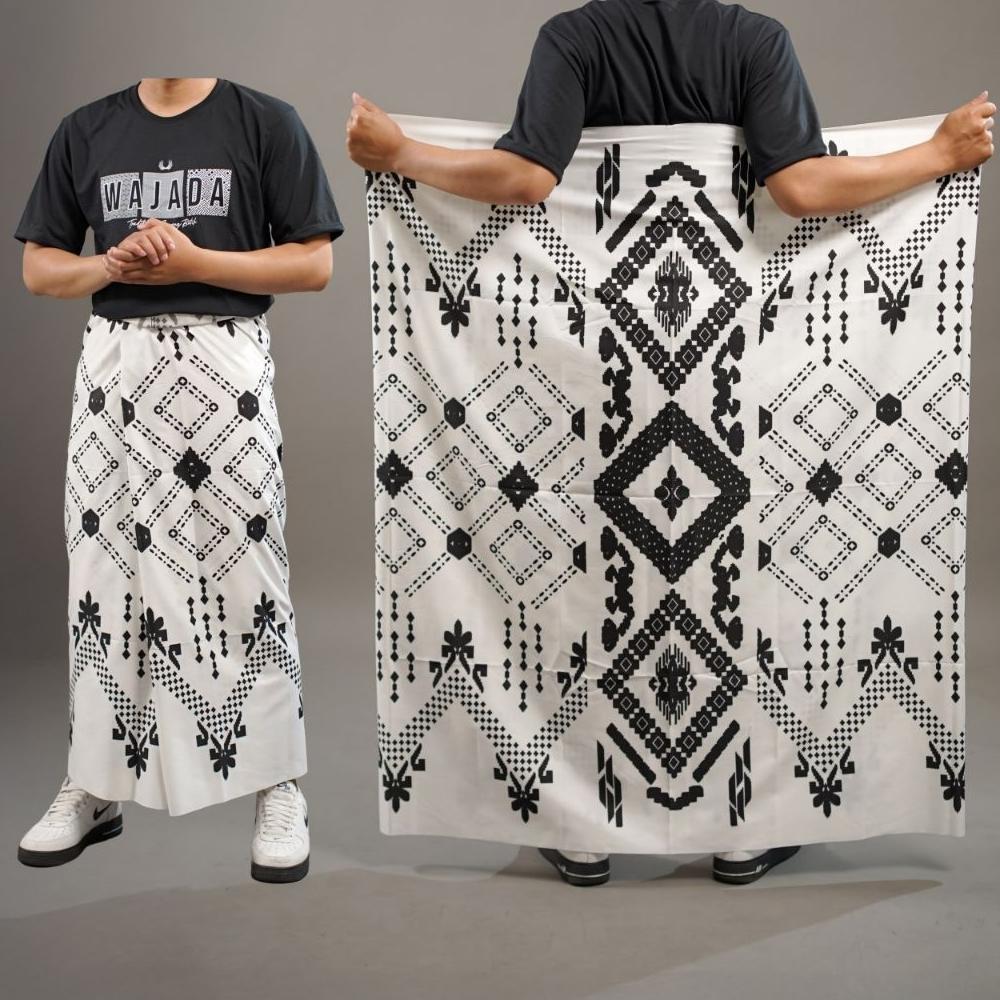 BEST SALE Sarung Batik Motif palekat || Sarung Santri Bahan Halus Warna Hitam Putih || Sarung Pria D