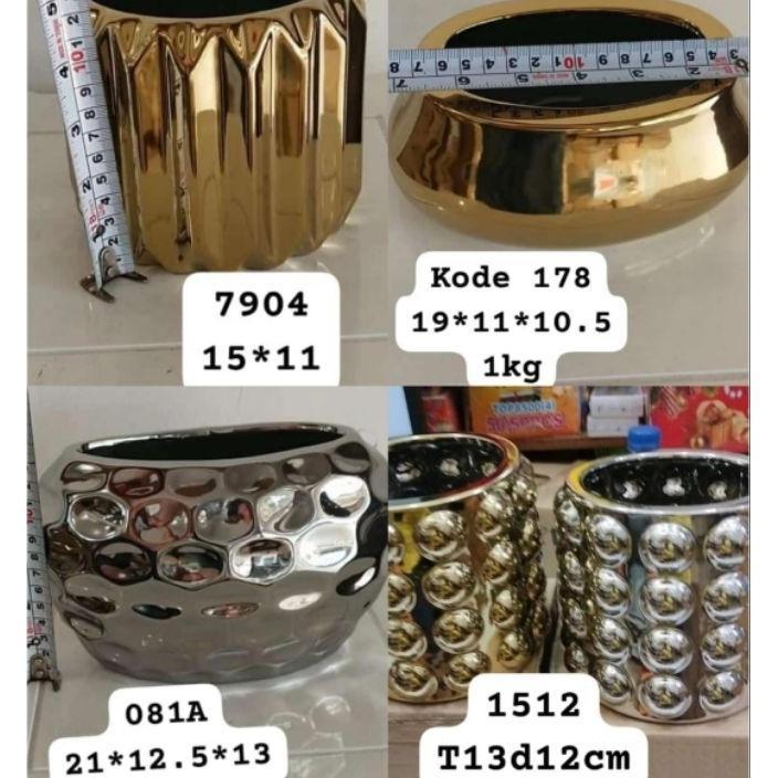 Vas Bunga Keramik/Pot Bunga Keramik
