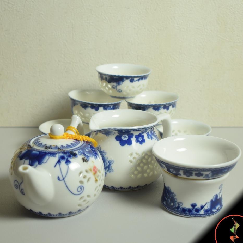 Teko 200Ml + 8 Cangkir Saringan Teh Keramik Blue & White Chinese Tea Set [1003]