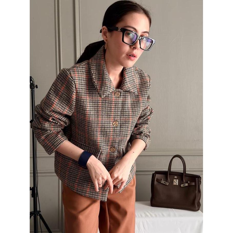 Wool Jacket - Woman At Work JS