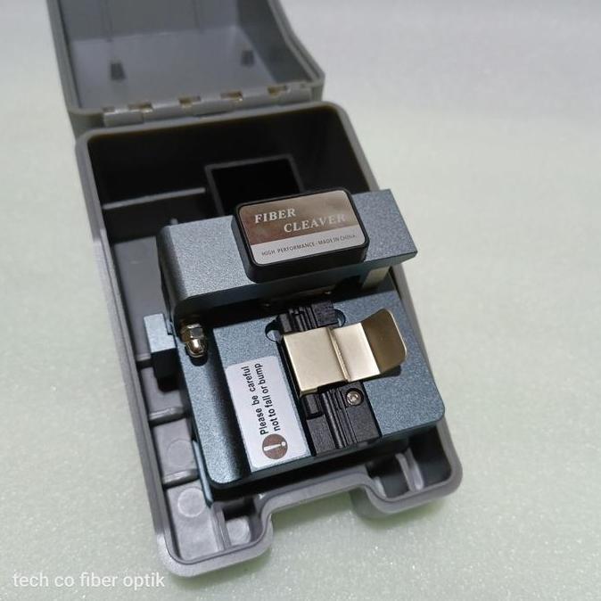 Pro- Fiber Cleaver Fujitomo Fm08 Hh Precision