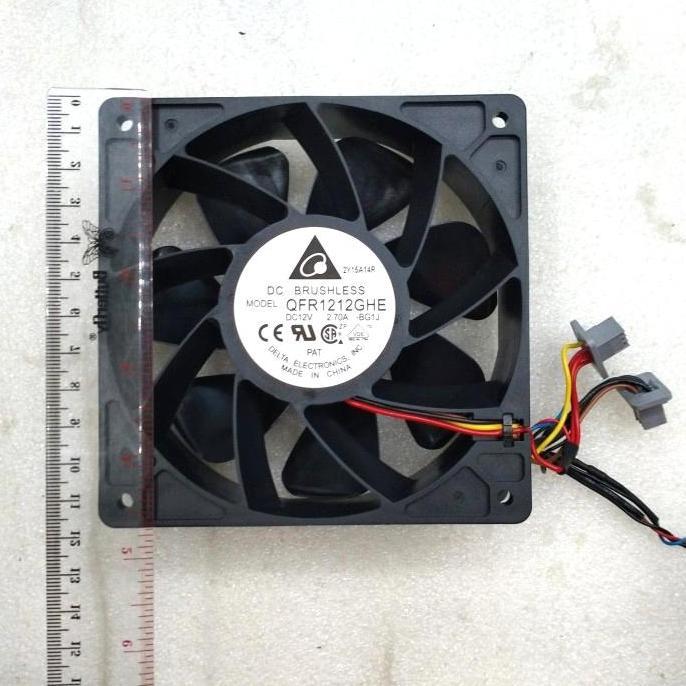 Acc- Kipas Dc 12X12Cm 12V /. Fan Dc 12Vol 12X12Cm Double Ball Bearings 4 Y Cables