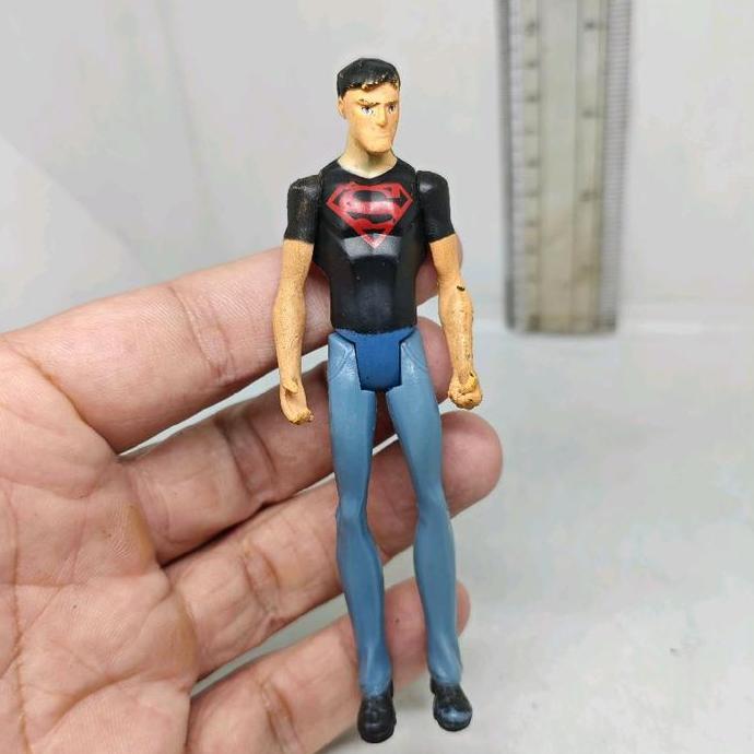 ACTION FIGURE 4' DC UNIVERSE YOUNG JUSTICE LEAGUE SUPERBOY ORIGINAL MATTEL PS99