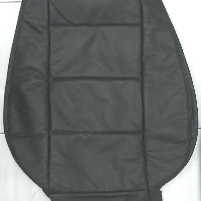 PREMIUM / cover jok seat cover bekleding jok.kulit Italy BMW E34.E36
