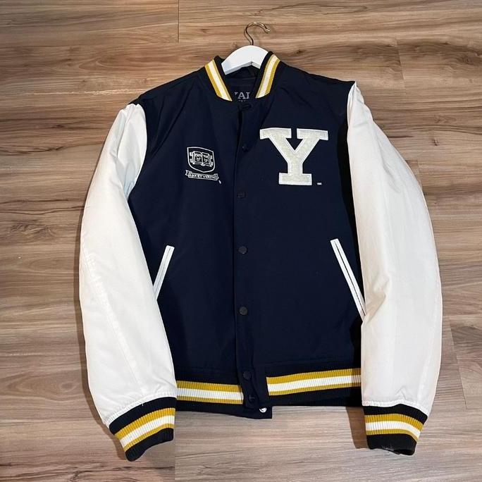 PREMIUM / Pull & Bear Varsity Jacket Yale
