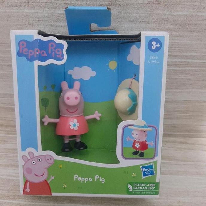 HASBRO PEPPA PIG - PEPPA PIG WITH HAT MDLS27