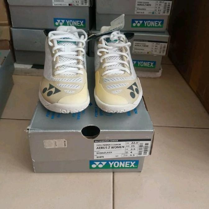 Sepatu Yonex Aerus Z white limited