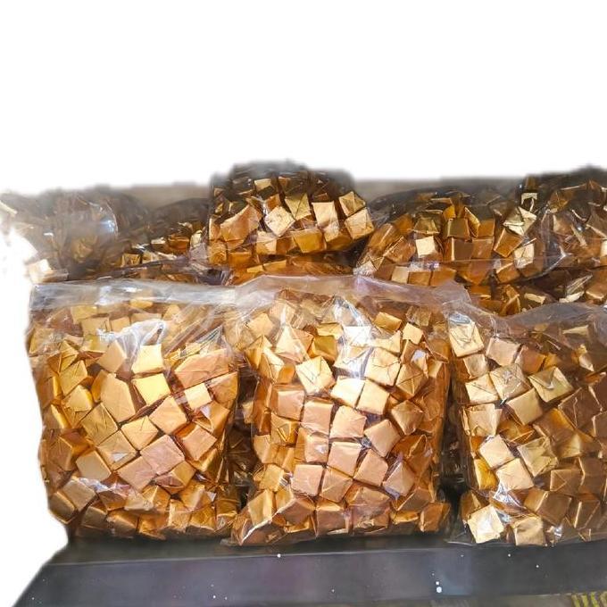 Coklat Piramid Silverqueen mix 500gr