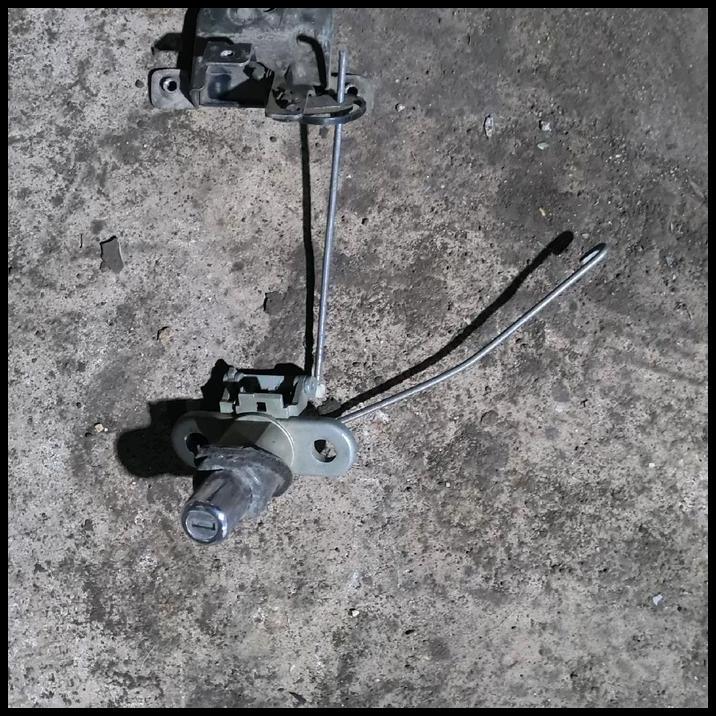 TERBARU RUMAH CYLINDER BUKA KUNCI BAGASI BMW E36 