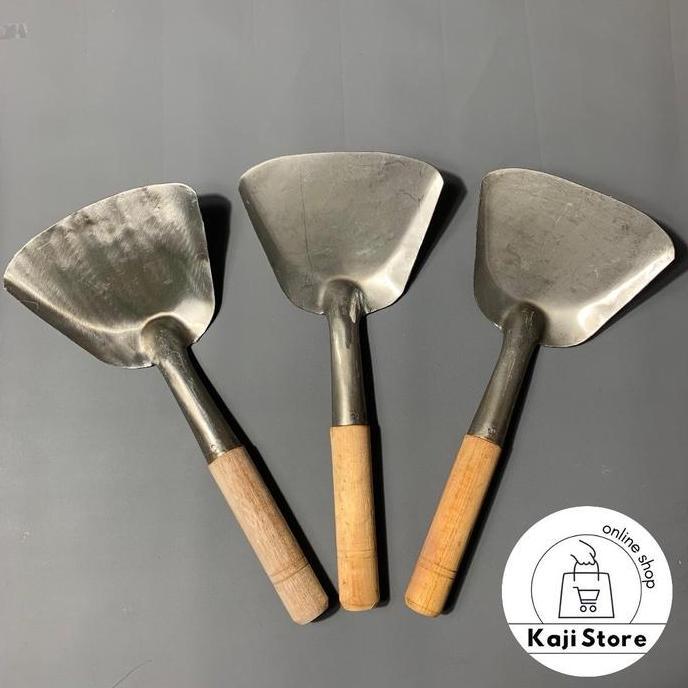 Altwood- Spatula Nasi Goreng 31Cm Berbahan Besi Atau Baja / Sutil Pendek Dari Plat Besi Tebal / Alat