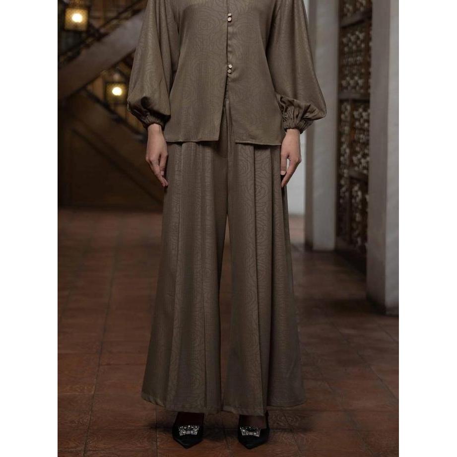 Mayoutfit Veina Pants | Celana Wanita Flare Kulot Lebaran Kondangan Outfit