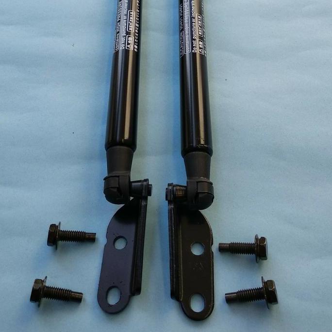 Shock Bagasi New Xtrail Shock Bagasi Belakang New X-Trail X Trail T31