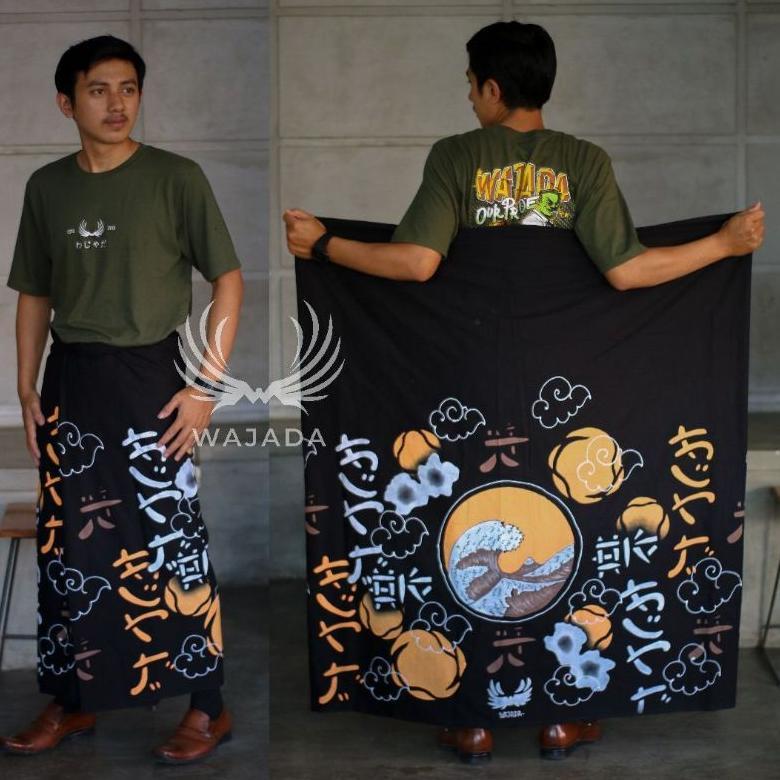 Sarung Lukis Tretan Muslim Sarung Lukis Motif Astronot Vespa Sarung Motif Anime Akatsuki Flash Sale