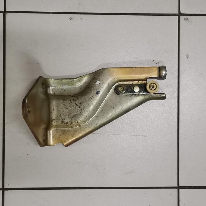 Engsel Sliding Door Espass Kiri