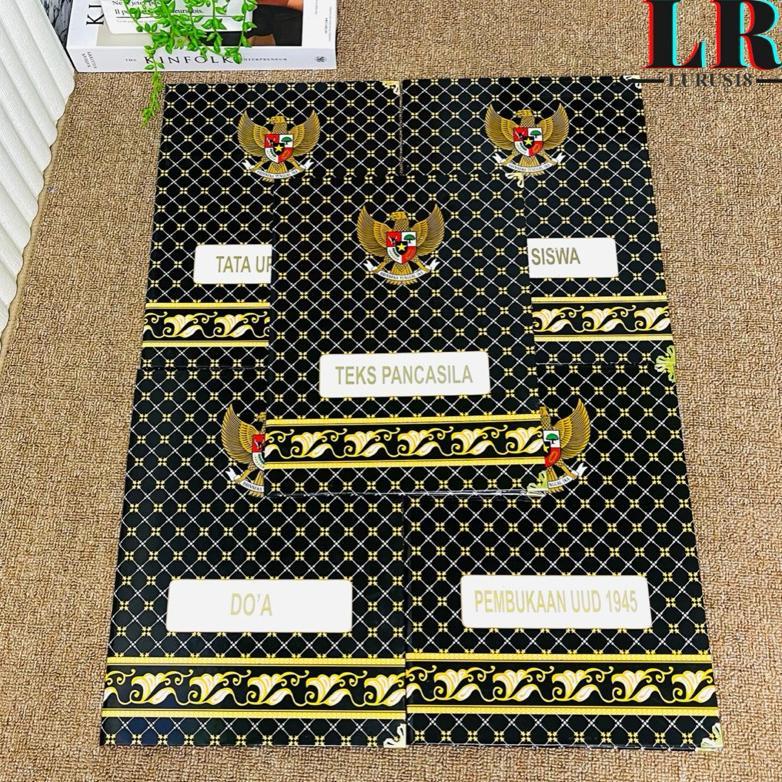 MAP UPACARA BENDERA 1 SET ( ISI 5 MAP) MAP UPACARA NASKAH UPACARA BENDERA ( MAP UPACARA HITAM ) 1 SE