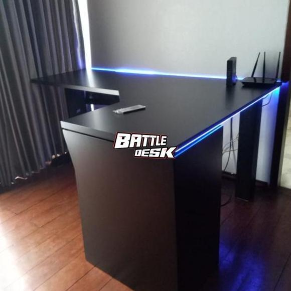 Meja Komputer Gaming PC Desk RGB 180x60 - Battledesk MK 6 HITAM