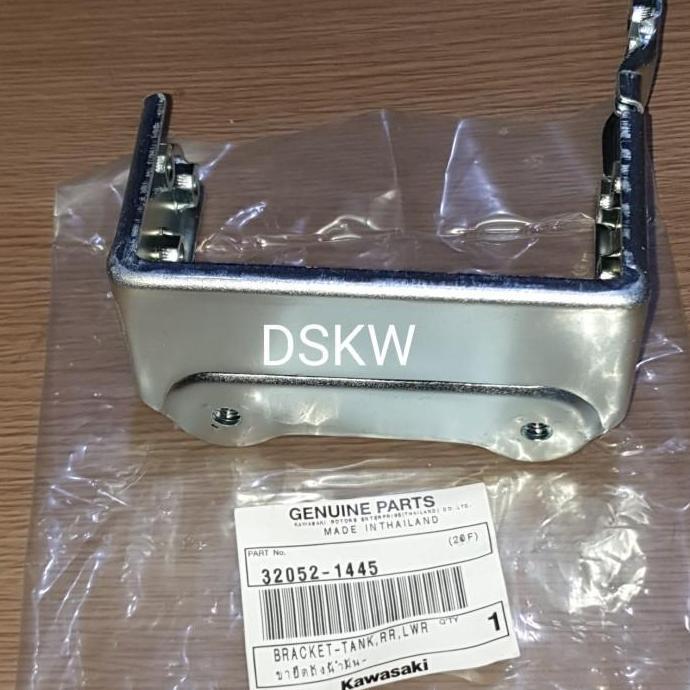 Promo Breket Dudukan Tangki Bawah NINJA 150 RR KGP 32052-1445 Diskon