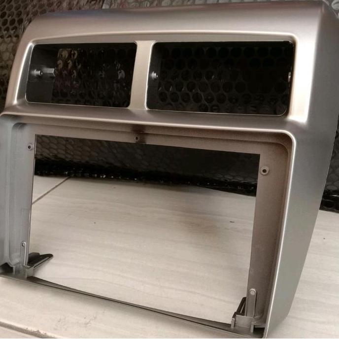 NEZGEFIG Frame head unit android Agya/Ayla 9" - Mobil Hitam/Silver