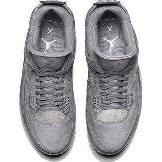 Ready Air Jordan 4 Retro x KAWS 'Cool Grey' 930155-003