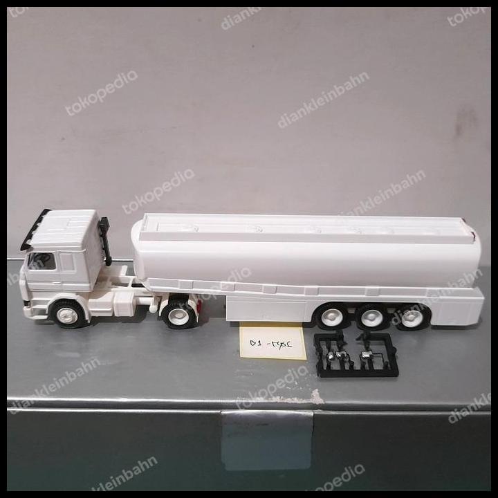 DISKON AWM SKALA 1:87 SCANIA TRUCK 143 TANKER PUTIH DALAM BOX ORIGINAL B1-N06 