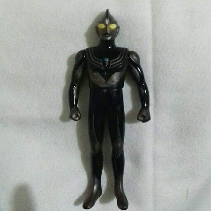 UHS Ultra Hero Series 16.5 Cm Ultraman Tiga Dark by Bandai