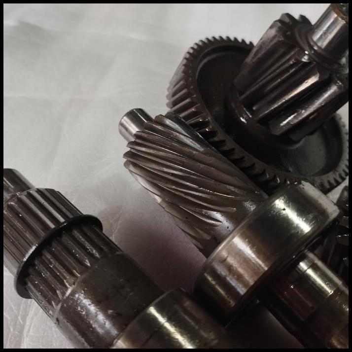 GRATIS ONGKIR GEAR BOX RASIO GIGI GARDAN TRANSMISI YAMAHA LEXI . NMAX NEW . AEROX NEW ORI !!!!!