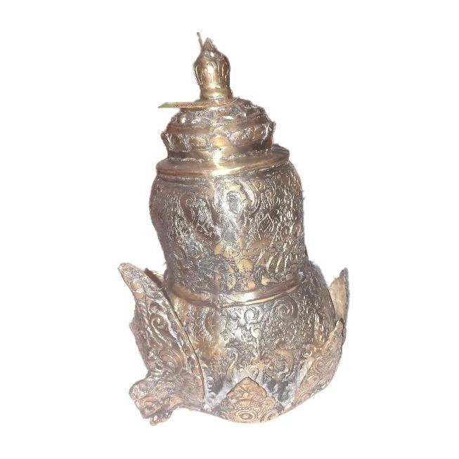 MAHKOTA RAJA DAN RATU BAHAN KUNINGAN