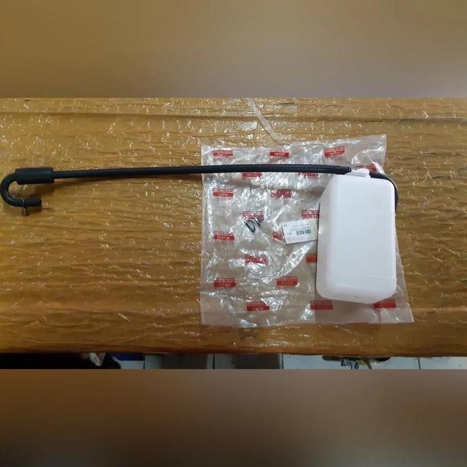 TABUNG AIR RADIATOR ISUZU PANTHER READY STOCK