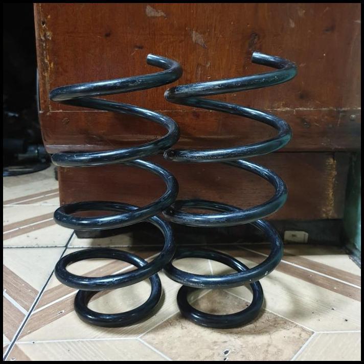 HOT DEAL COIL SPRING PER POTONG BELAKANG HONDA JAZZ RS - BRIO - JAZZ OLD OEM