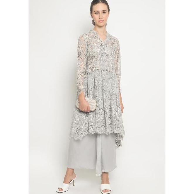 Atelier Mode Japan Atelier Mode Japan Lace Kebaya Blouse Knee Length