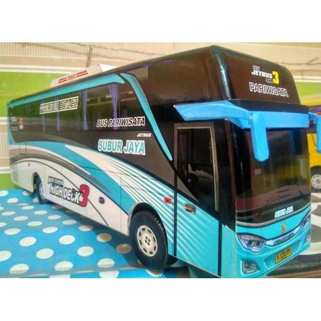Miniatur Bus Subur Jaya Bis