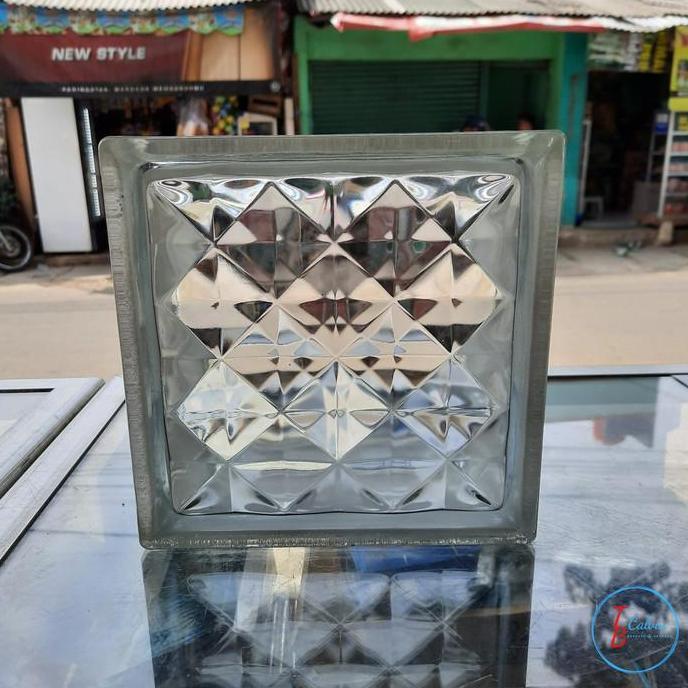 GLASSBLOCK MULIA / Glass block motif per dus (GOJEK)