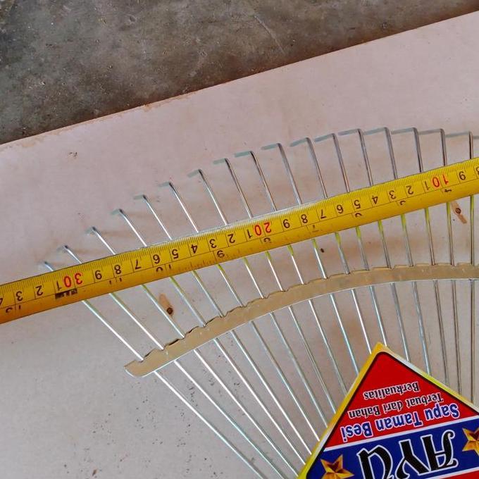 Obuyonjo- Sapu Taman Besi/Sapu Garuk/Sapu Daun Kering